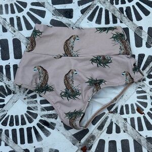 MONTCE mocha cheetah high rise bikini bottoms in XS